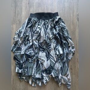 The Pyramid Collection Silver Asymmetrical Bubble Skirt